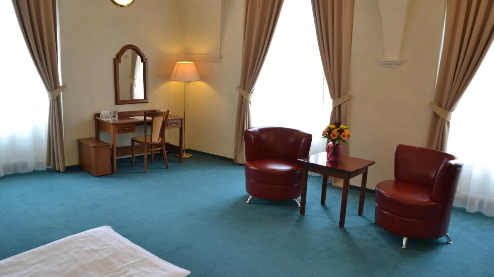*** Hotel Adalbert Ecohotel Prag Tjekkiet